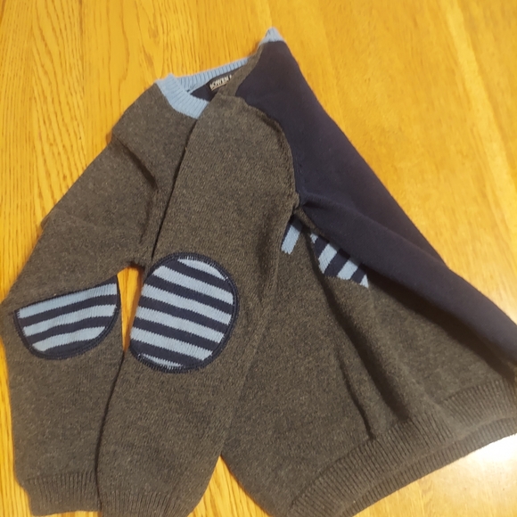 Bowen And Wright Boys Gray and Blue Sweater Size 4t - Picture 3 of 5